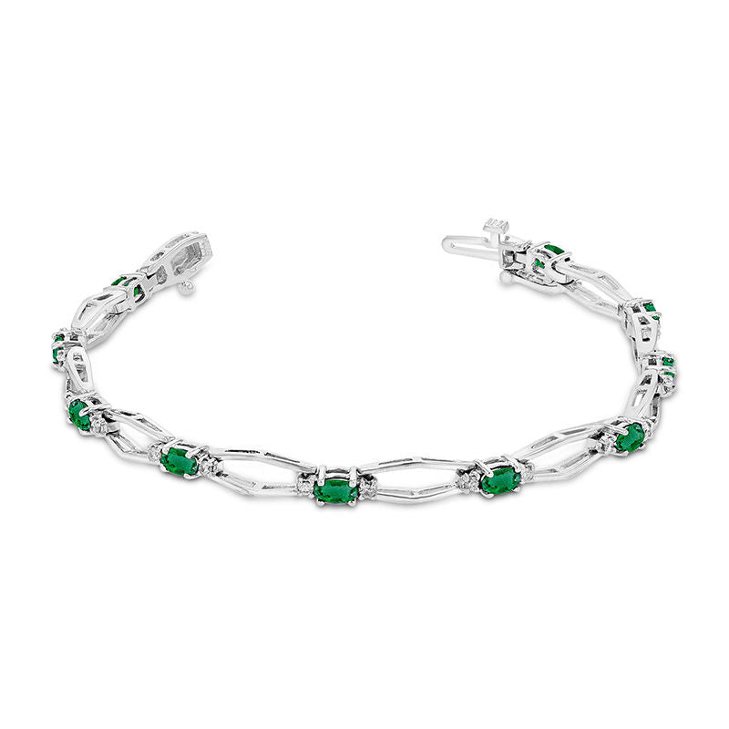 2.90ctw Diamond and Emerald Bracelet in 14k White Gold